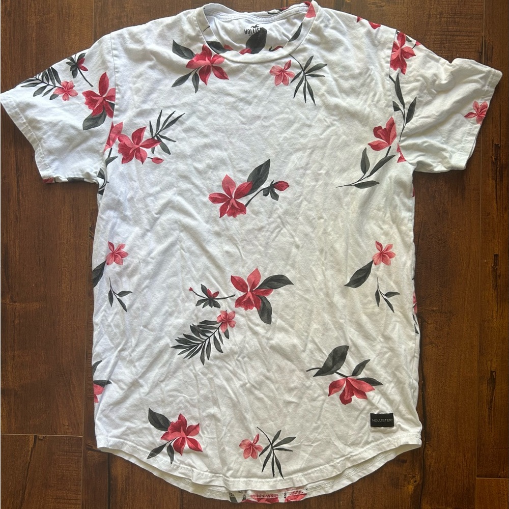Hollister Flower T-shirt